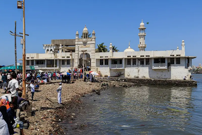 The white Haji Ali Dargah mosque on its islet off the Mumbai coast